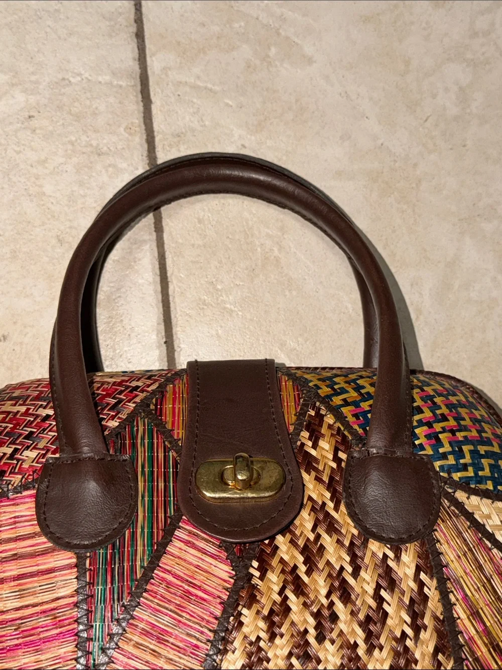 Unbranded multicolored straw
